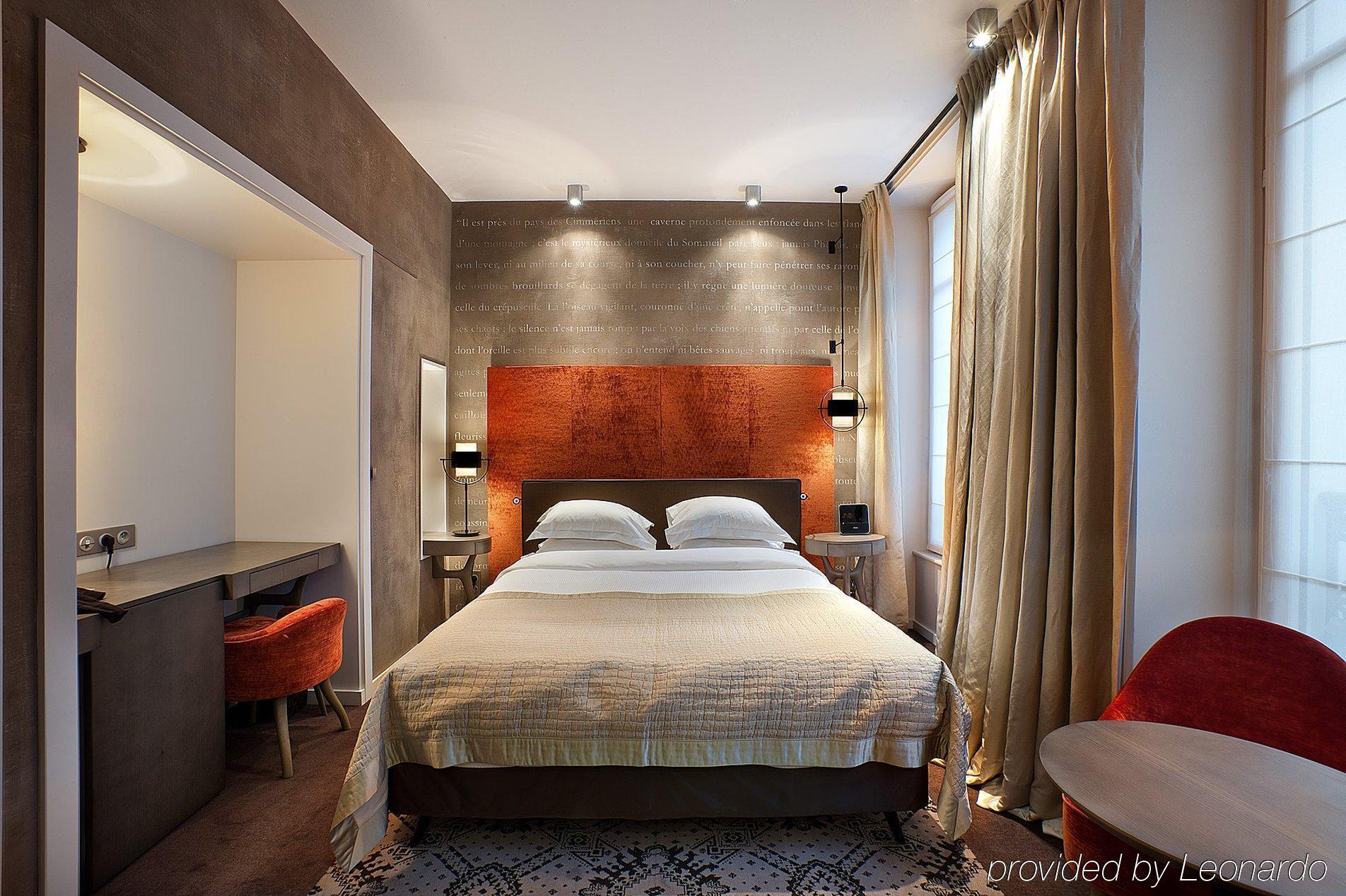 Le Pavillon Des Lettres Hotel Paris Ruang foto